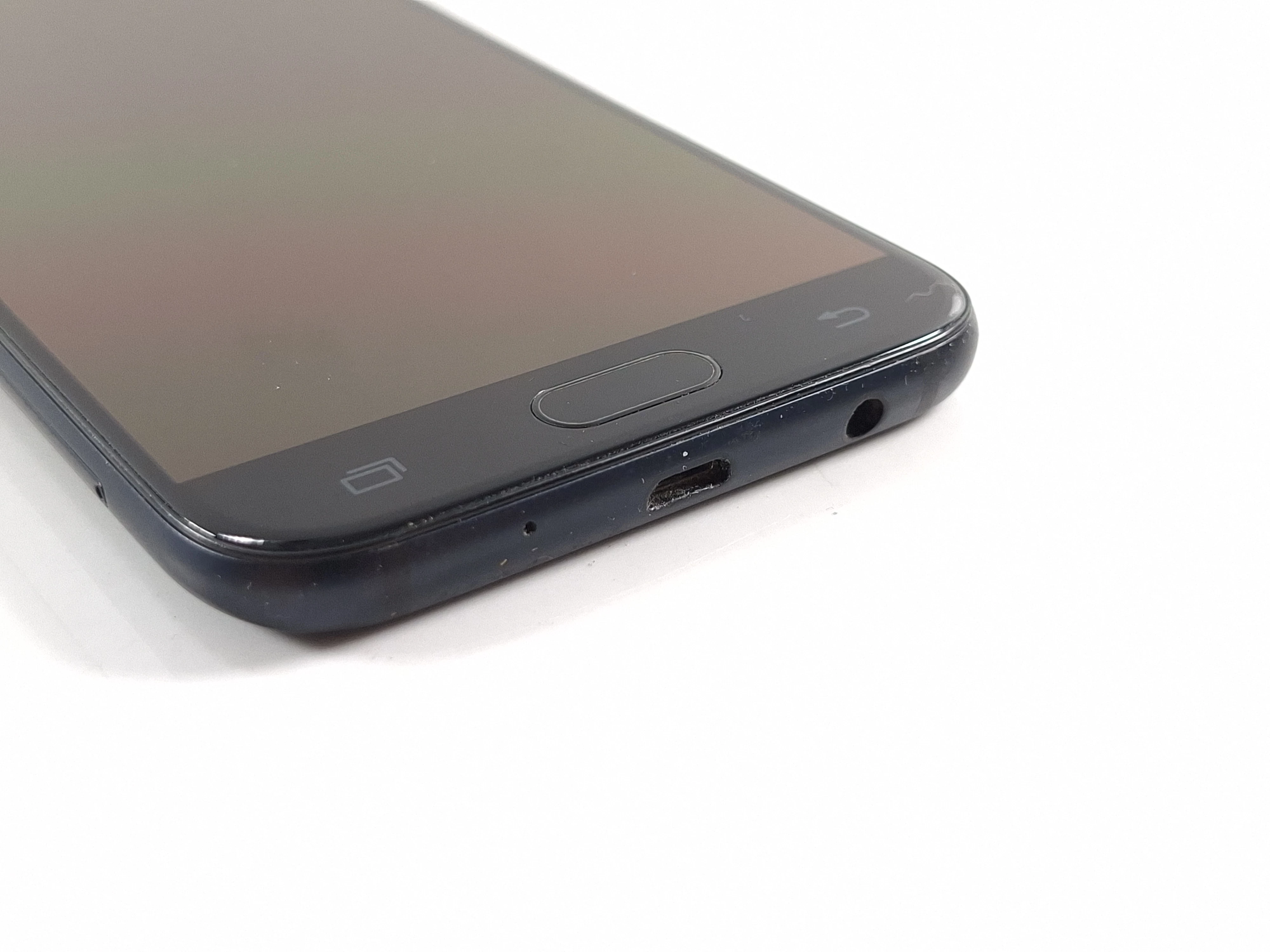 telefon-samsung-galaxy-j5-2gb16gb-czarny-typ-202685-212929