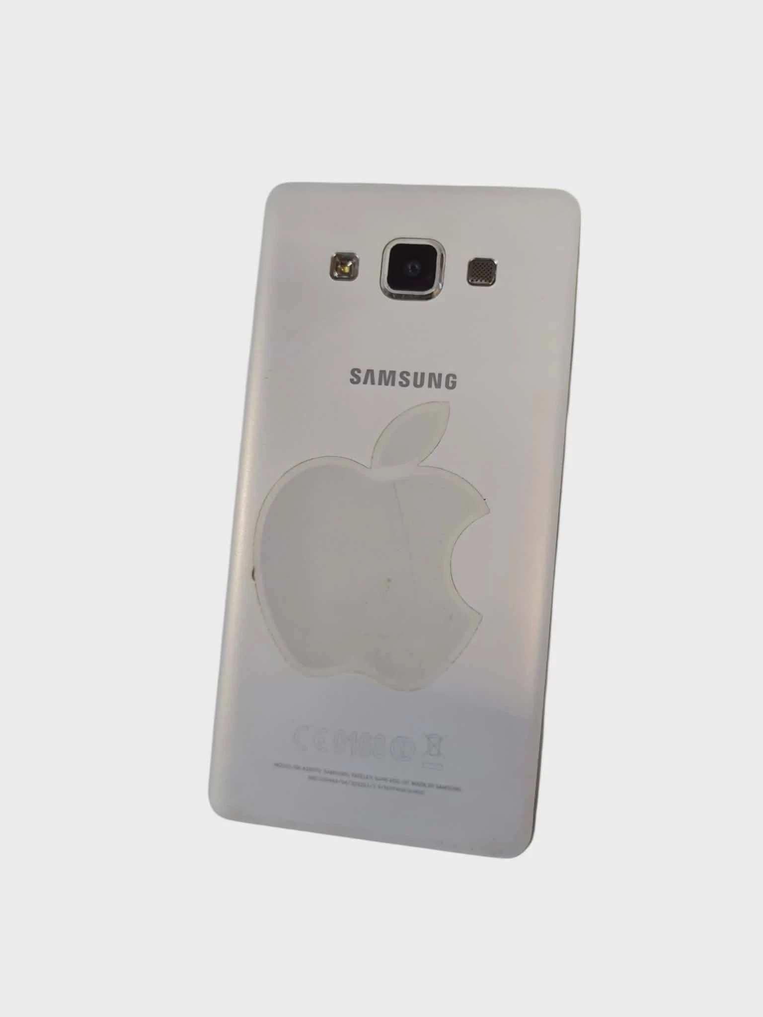 telefon-smartfon-samsung-galaxy-a5-216gb-lte-52-a510f-bialy-przekatna-ekranu-520