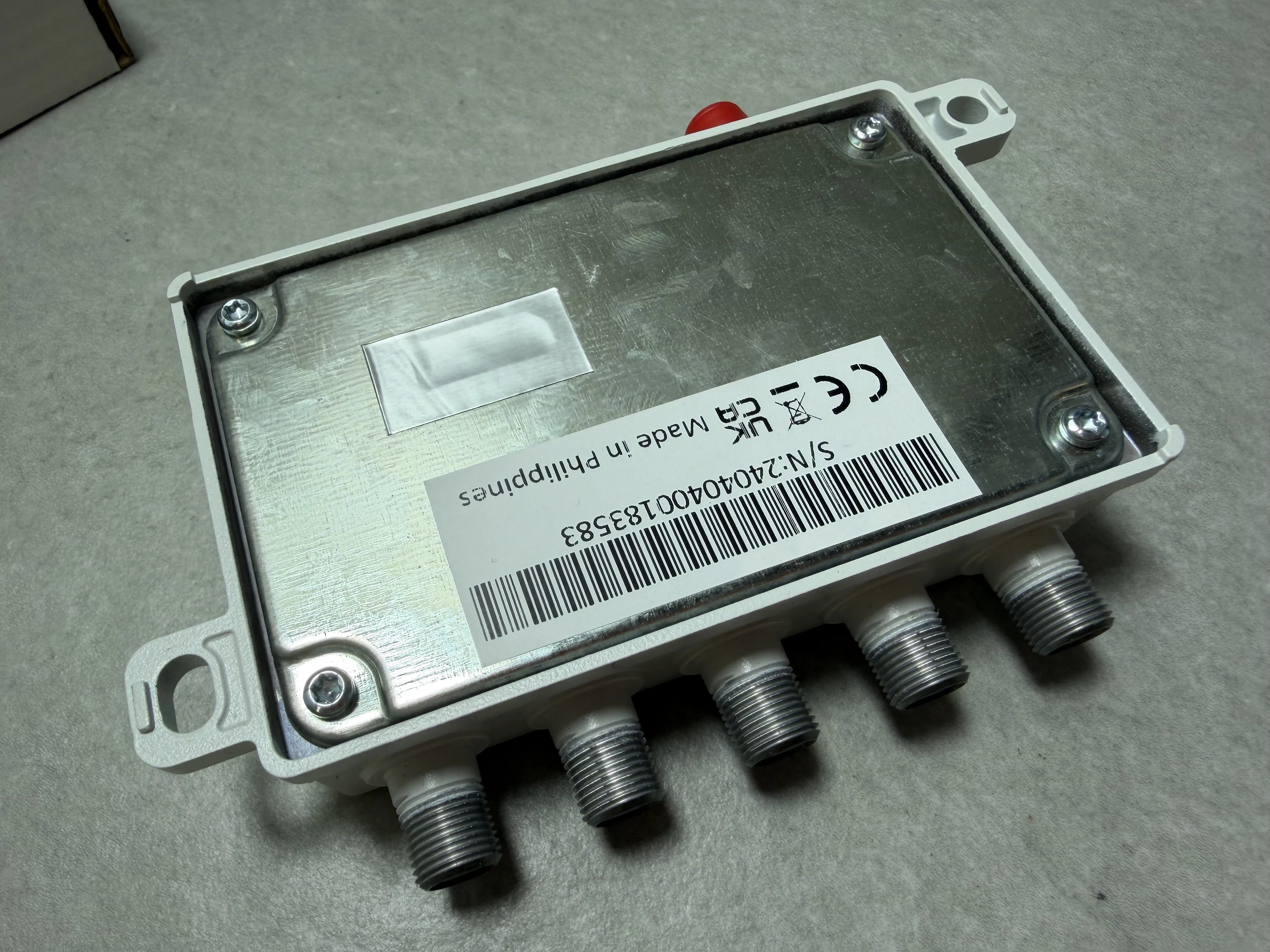 satelitarny-odbiornik-optyczny-gi-fibre-irs-gtumkiii-quatro-stan-11323-2