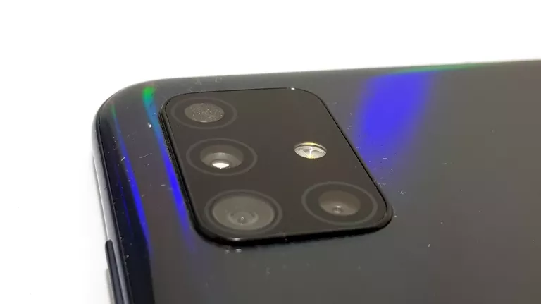 telefon-samsung-galaxy-a51-4gb128gb-wbudowana-pamiec-202869-214189