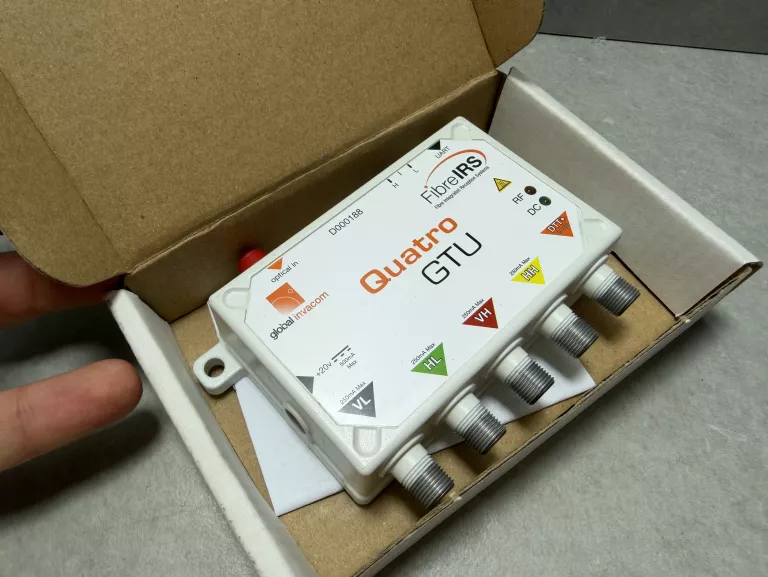 satelitarny-odbiornik-optyczny-gi-fibre-irs-gtumkiii-quatro-ean-gtin-5029383002871