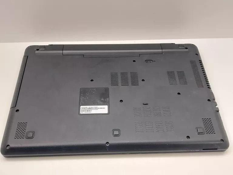 laptop-acer-aspire-5-e5-571g-4gb1tb-i3-geforce-820m-2gb-wielkosc-pamieci-ram-200941-2177