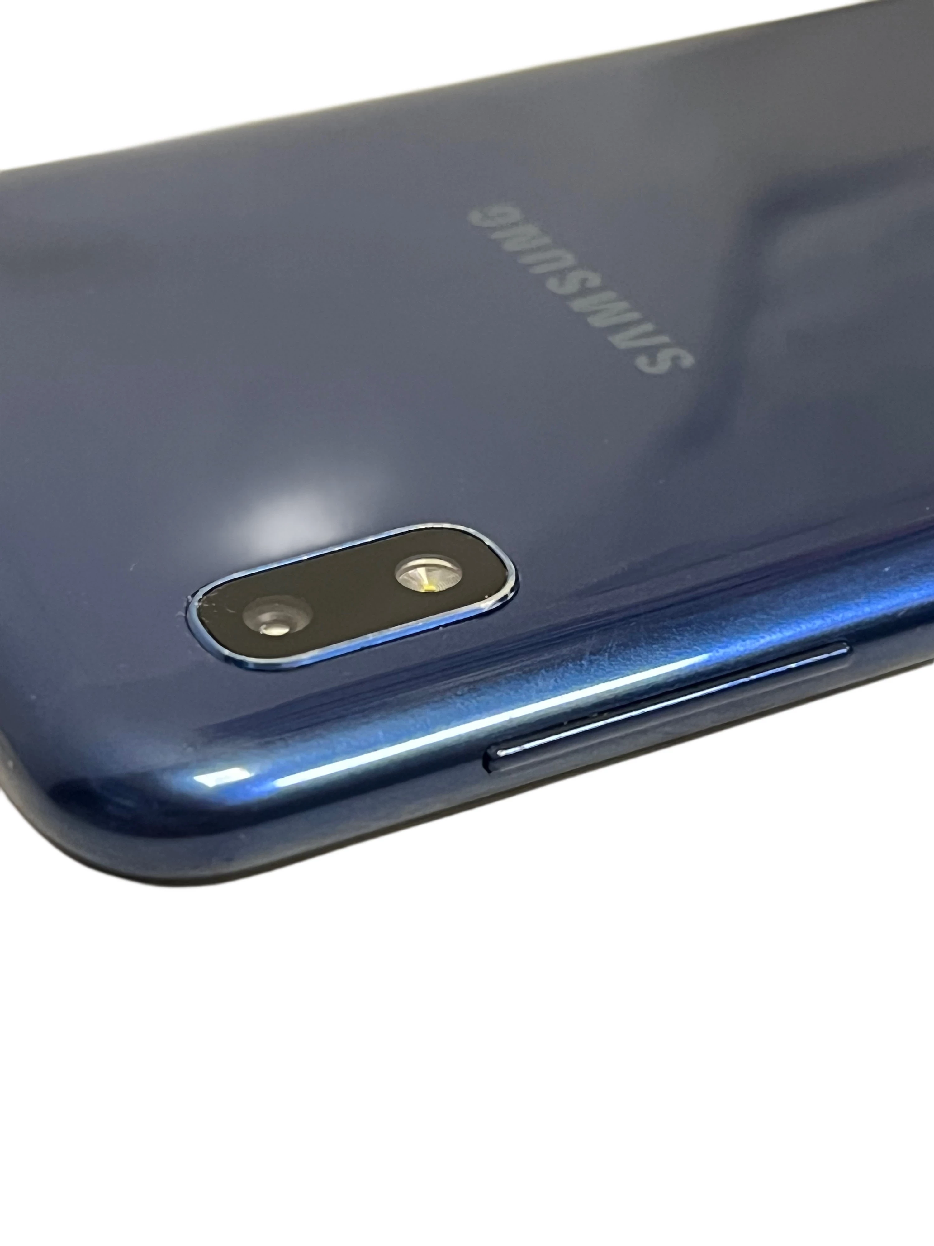 telefon-smartfon-samsung-galaxy-a10-2-gb-32-gb-4g-ean-gtin-8801643847272