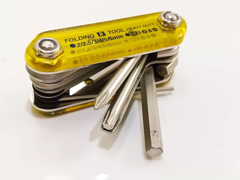 klucz-icetoolz-multitool-stan-11323-2