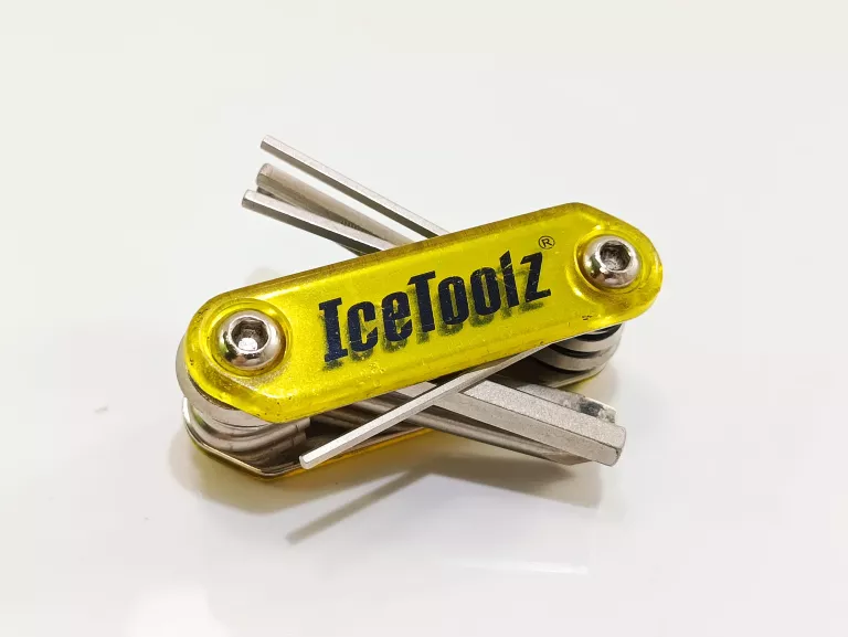 klucz-icetoolz-multitool-glowna-62-poznan-ska-x