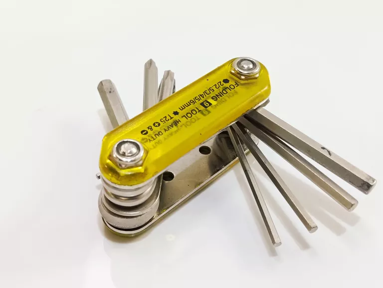 klucz-icetoolz-multitool-kod-producenta-9289