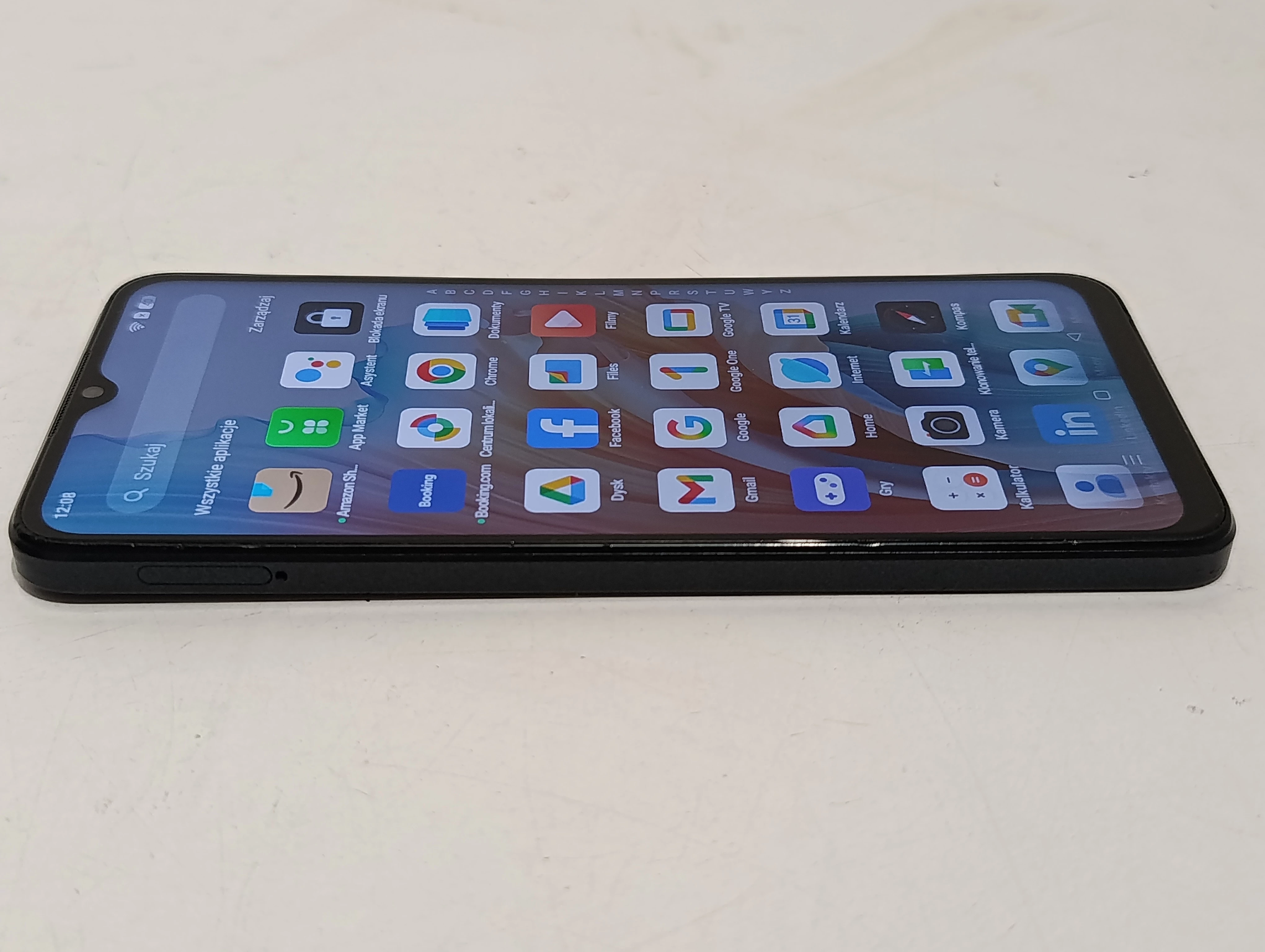 telefon-oppo-a18-4128-gb-przekatna-ekranu-656