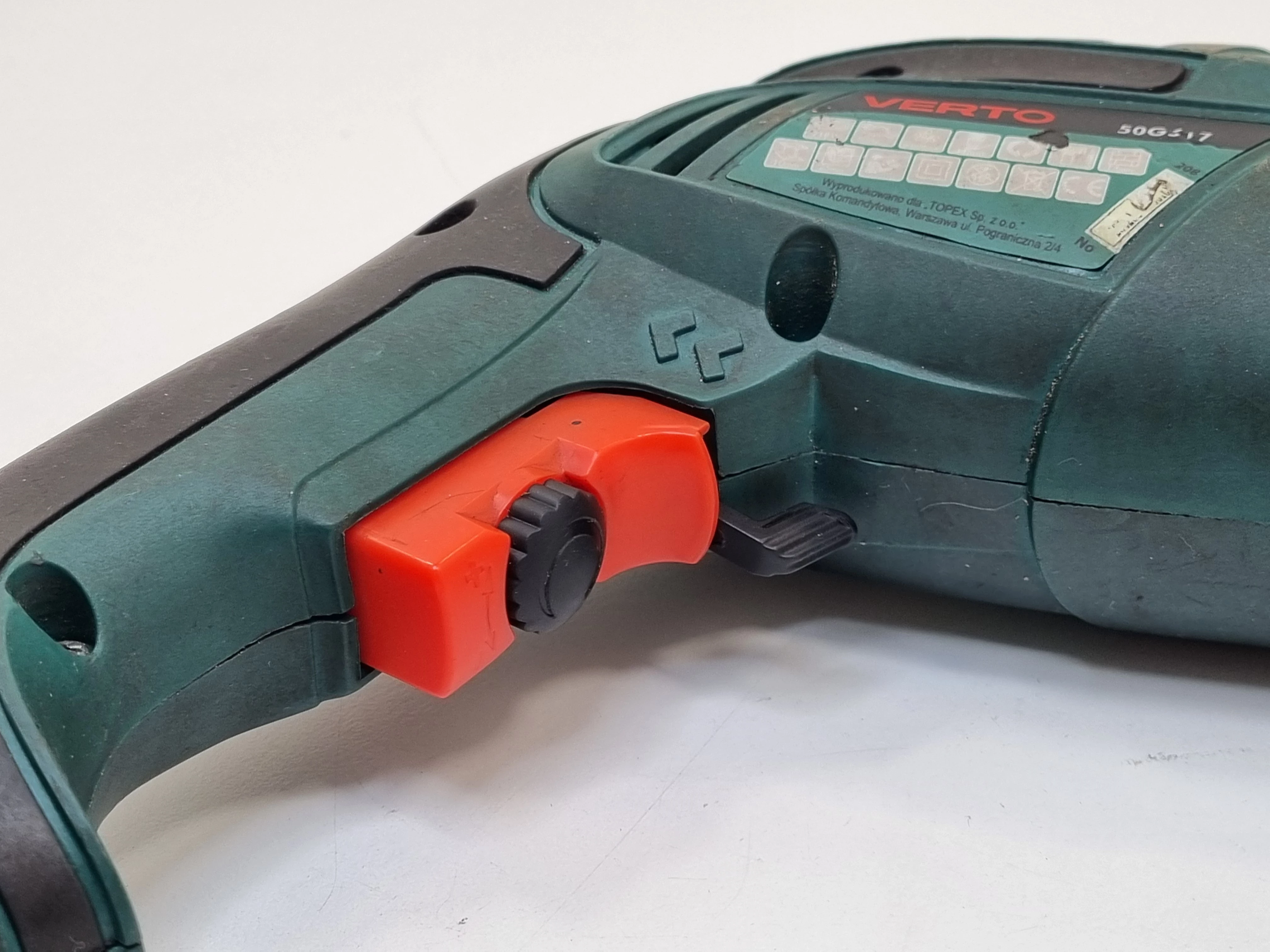 wiertarka-udarowa-verto-710-w-50g517-typ-249188-1120137