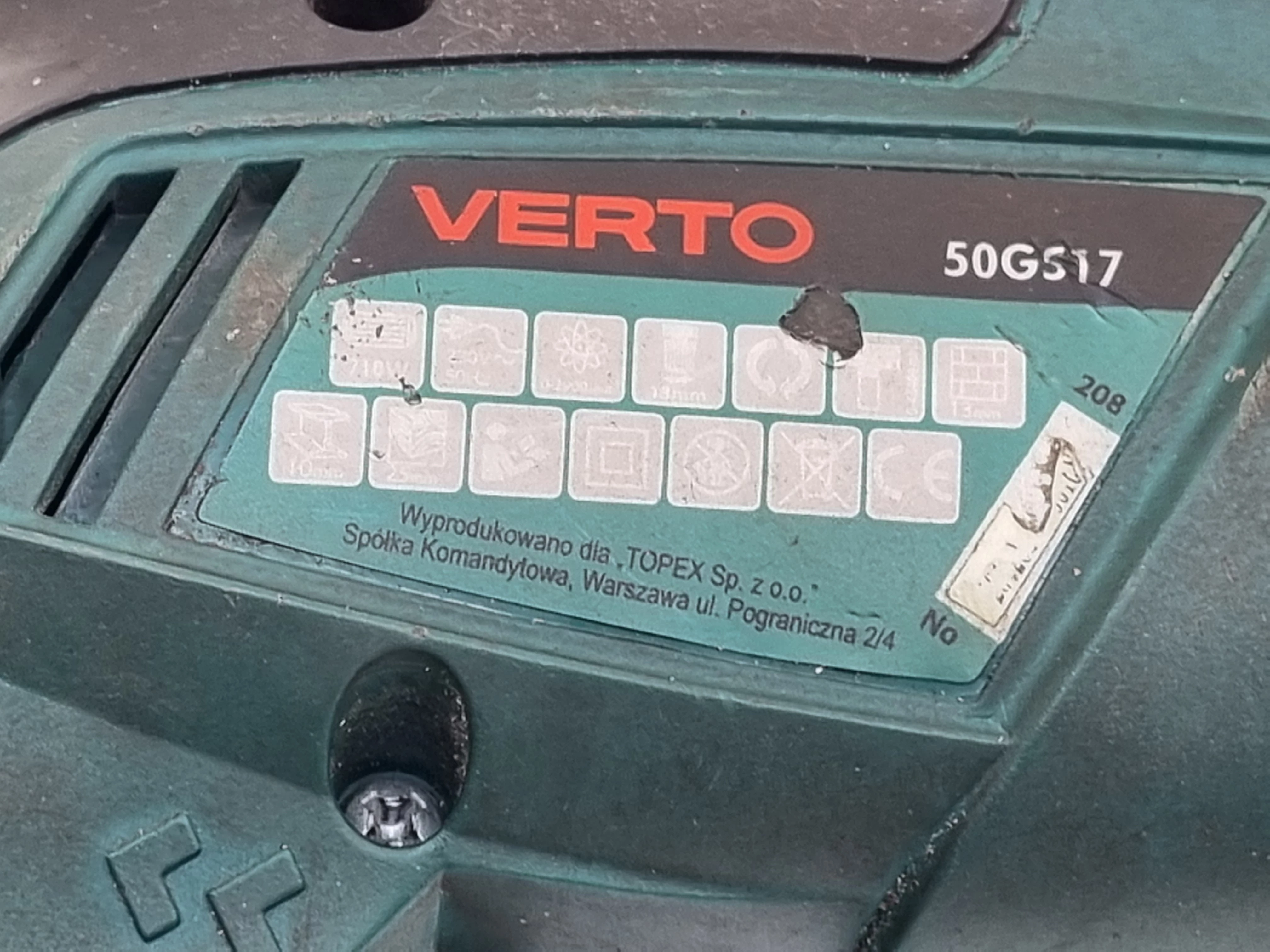 wiertarka-udarowa-verto-710-w-50g517-waga-wiertarki-200