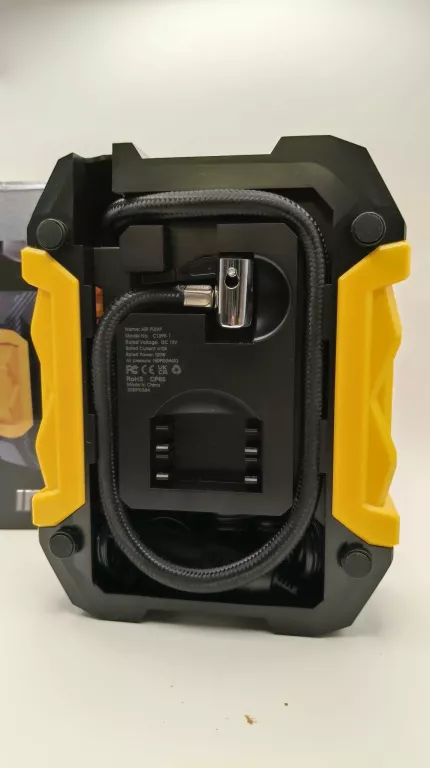 kompresor-samochodowy-pompka-elektryczna-sprezarka-do-kol-12v-led-lcd-stan-11323-2