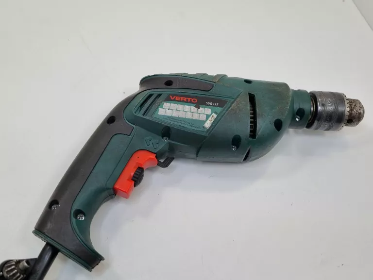 wiertarka-udarowa-verto-710-w-50g517-typ-uchwytu-129629-2