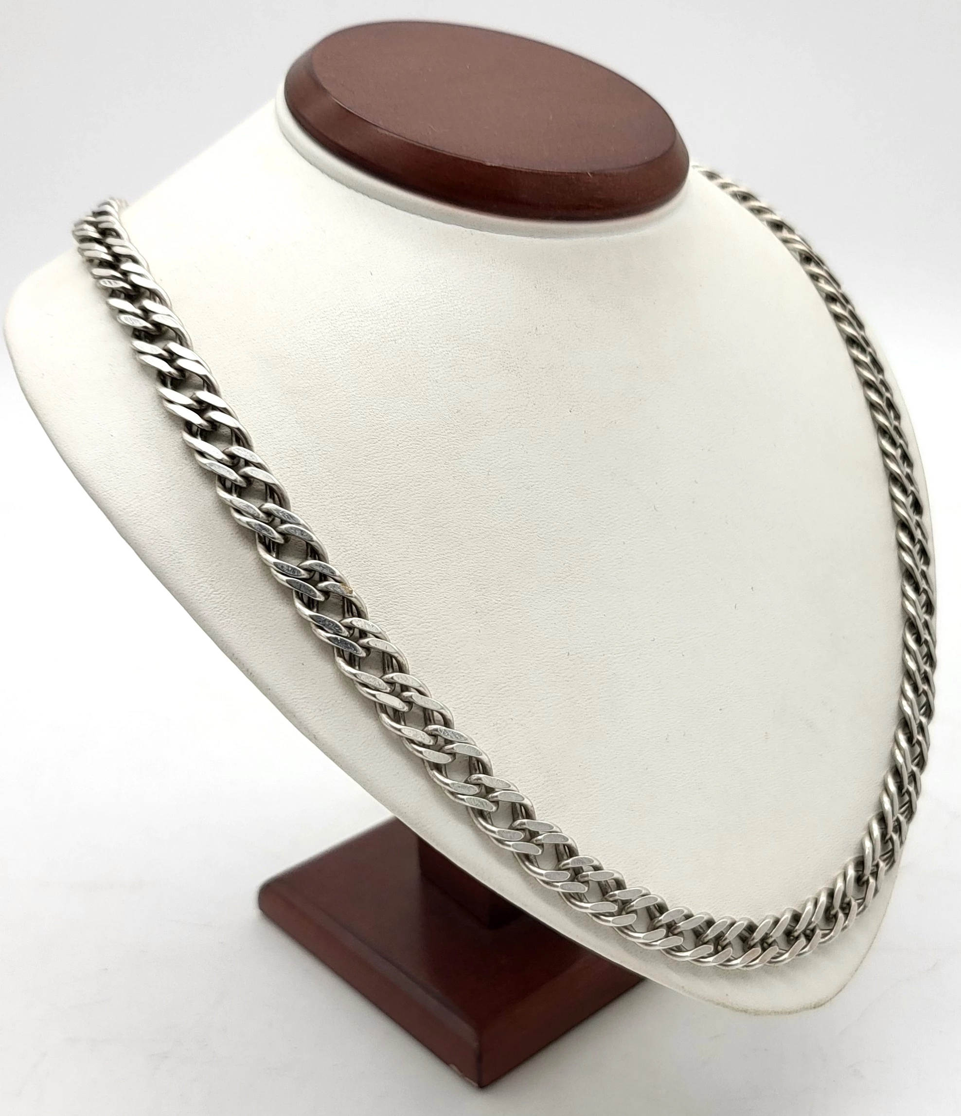 piekny-srebrny-lancuszek-56-cm-ean-gtin-5905294029070