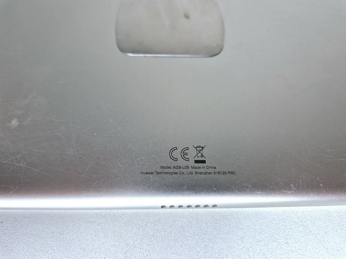 tablet-huawei-mediapad-t3-10-16gb-zbity-ekran-przekatna-ekranu-960