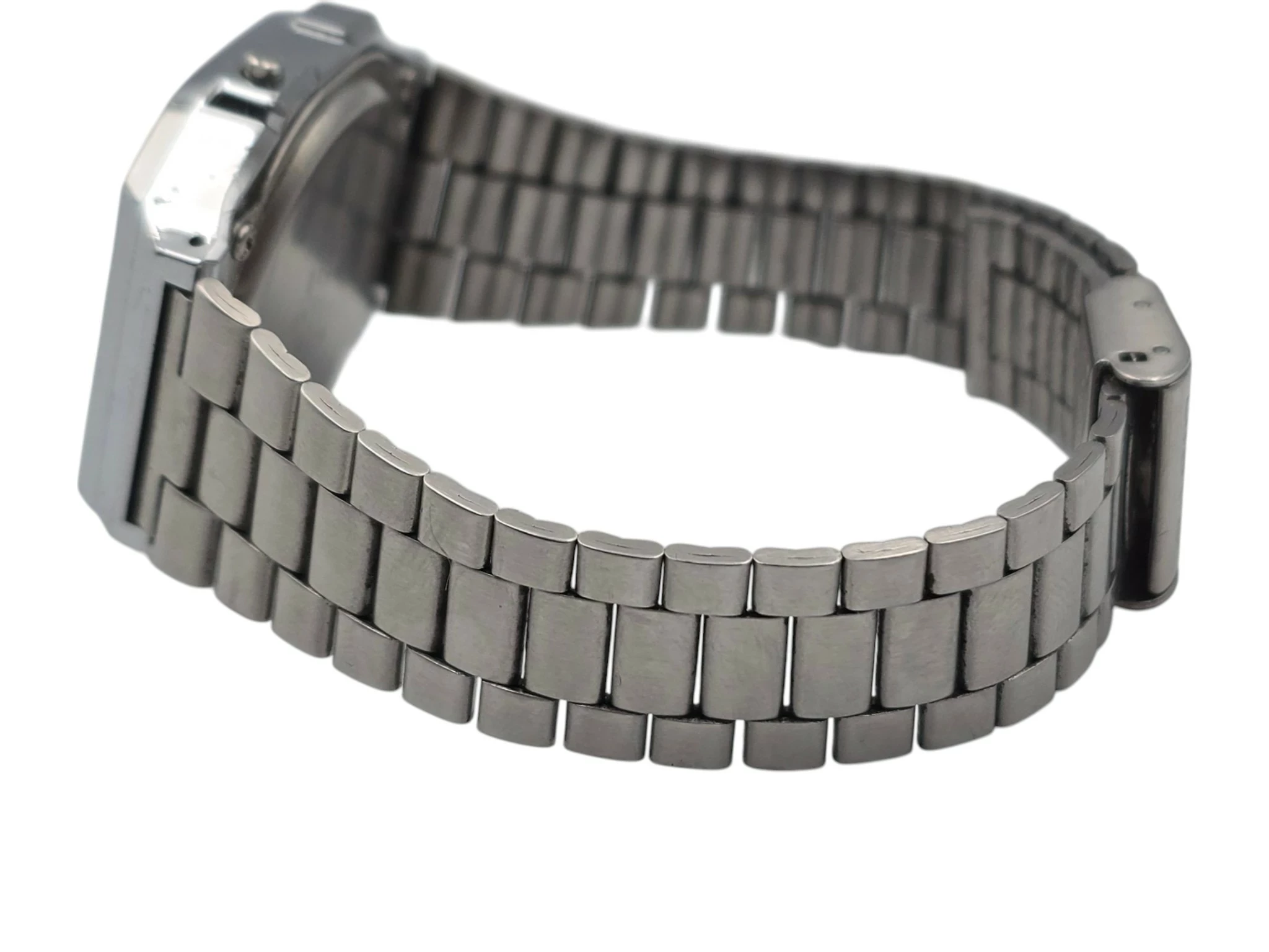 zegarek-casio-vintage-a168wa-1yes-ksztalt-koperty-129223-4