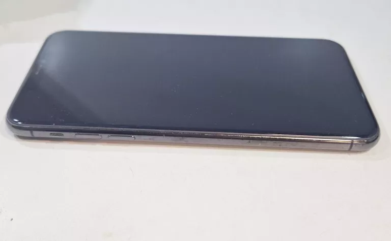 apple-iphone-11-pro-max-64gb-bat-73-pamiec-ram-202865-214121