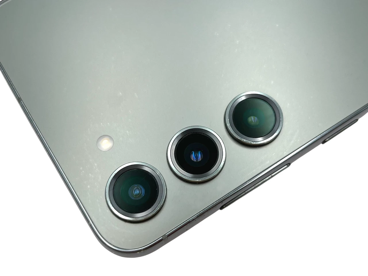 telefon-samsung-galaxy-s23-5g-8256gb-66-120hz-4700mah-wbudowana-pamiec-202869-214185