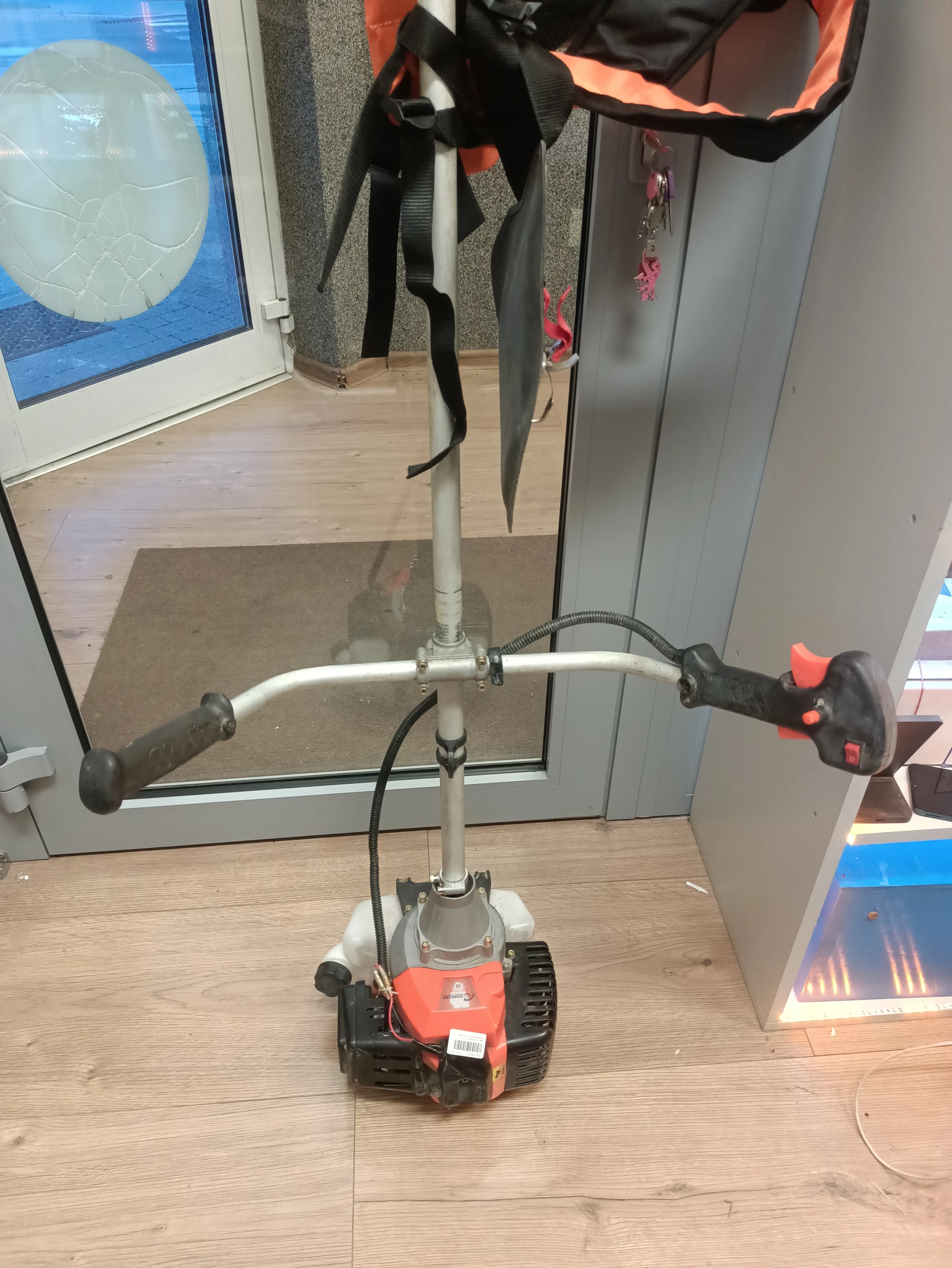 kosa-spalinowa-podkaszarka-trojzab-glowica-61km-rs-7000-szelki-marka-248811-2029922