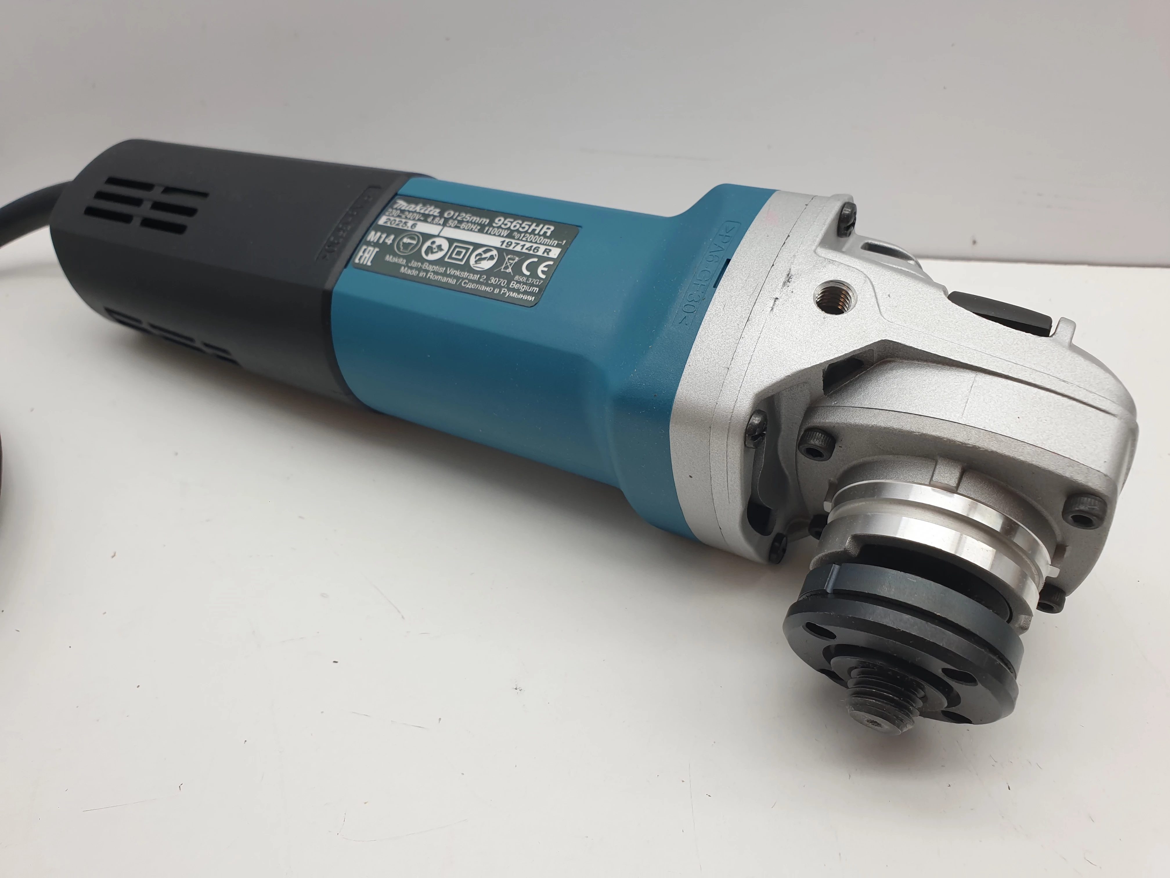 makita-9565hrz-szlifierka-katowa-1100w-125mm-miekki-start-duzo-mocy-marka-248811-950929