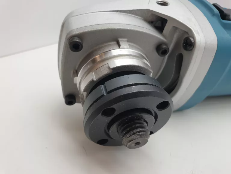 makita-9565hrz-szlifierka-katowa-1100w-125mm-miekki-start-duzo-mocy-ean-gtin-088381822800