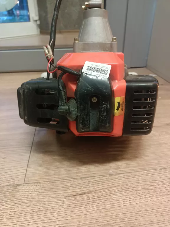 kosa-spalinowa-podkaszarka-trojzab-glowica-61km-rs-7000-szelki-stan-11323-2