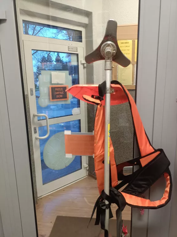 kosa-spalinowa-podkaszarka-trojzab-glowica-61km-rs-7000-szelki-niepodleglosci-26-czechowice-milz-2