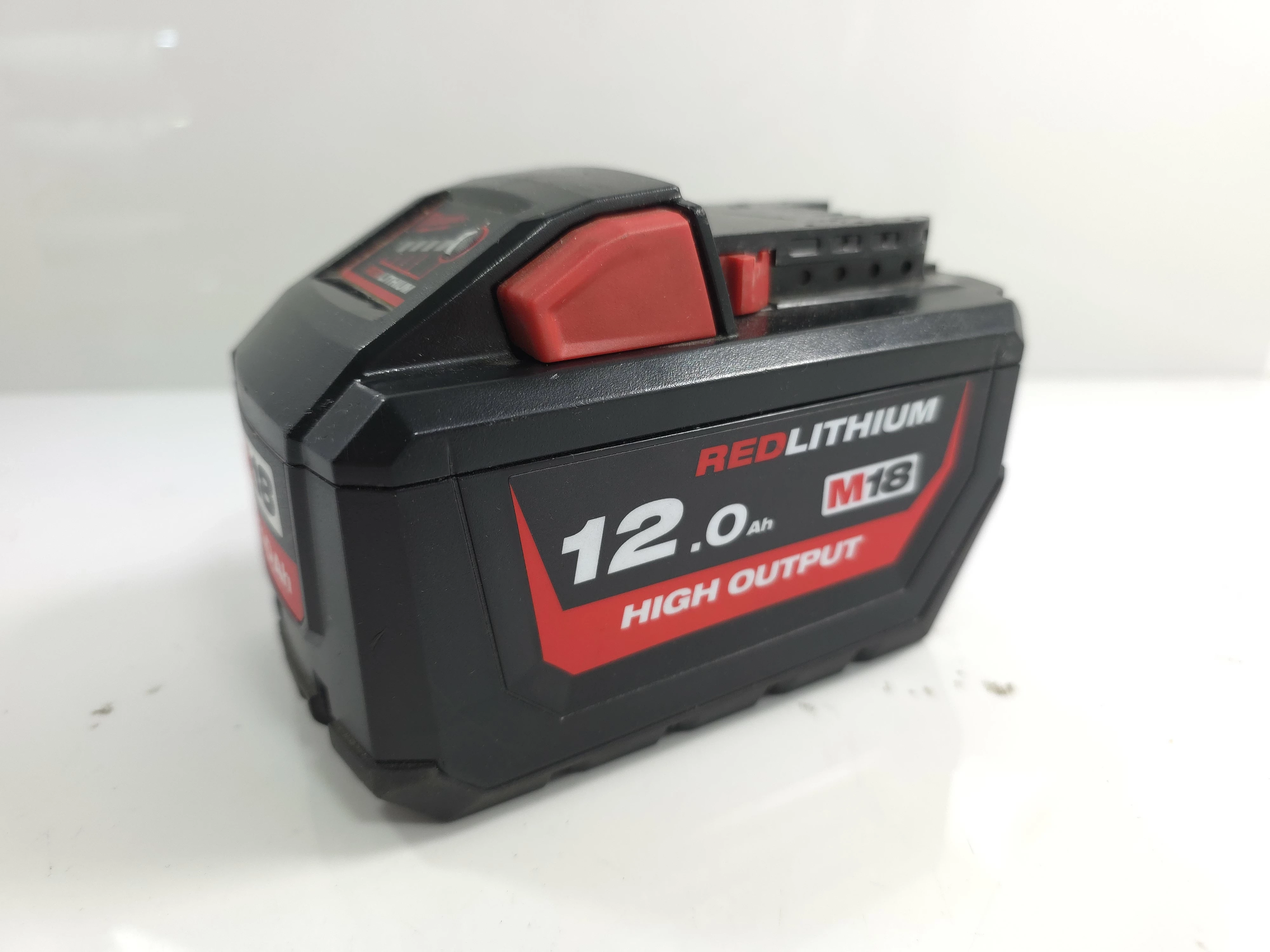 milwaukee-m18-hb12-12ah-akumulator-4932464260-ean-gtin-4058546222055