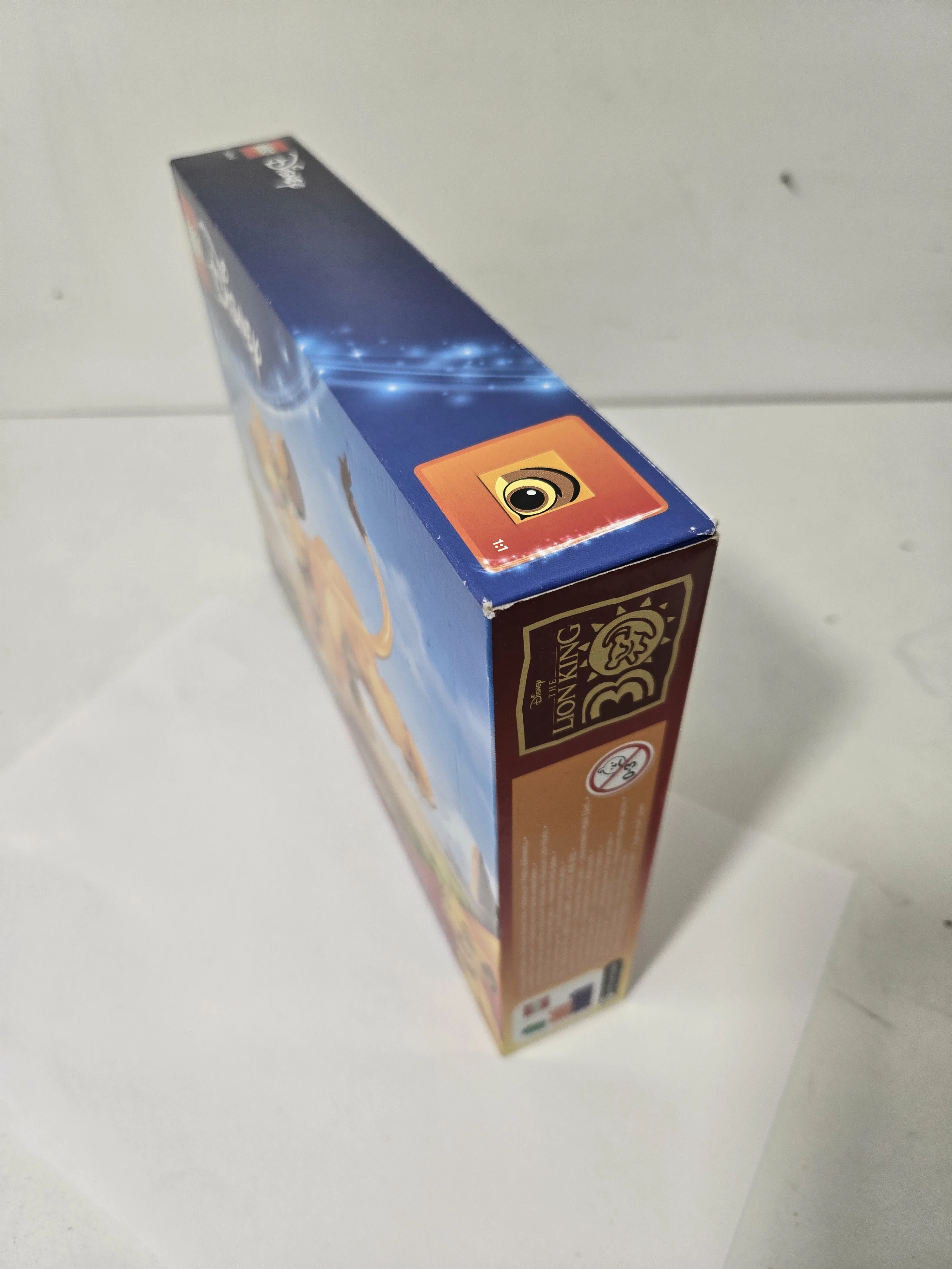 klocki-lego-disney-43243-krol-lew-lwiatko-simba-stan-11323-2