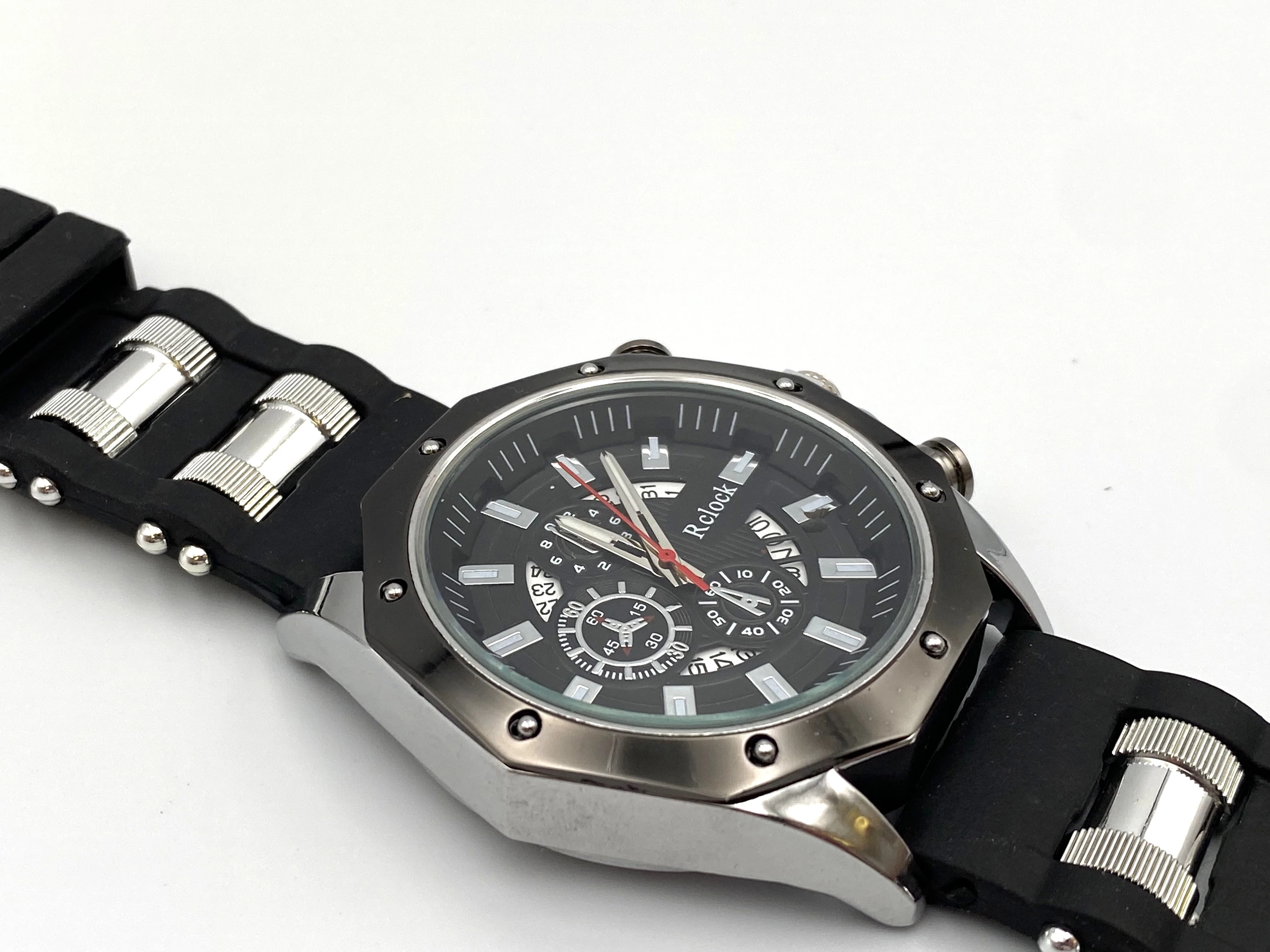 zegarek-kwarcowy-srebrny-stan-11323-238058