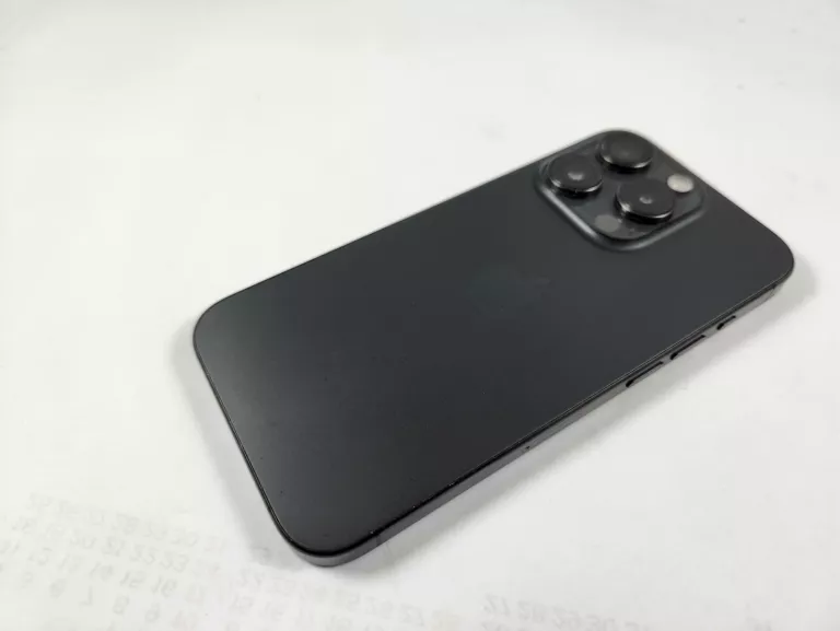 apple-iphone-15-pro-128gb-bateria-91-przekatna-ekranu-610