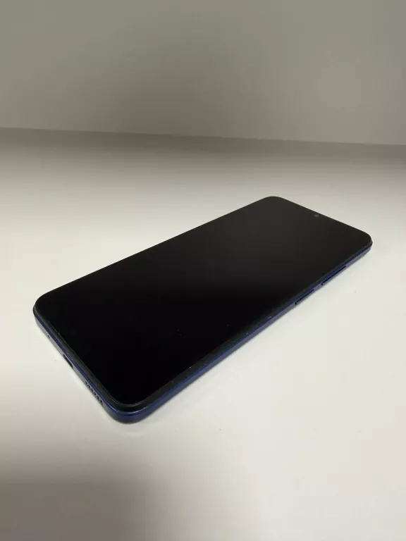 xiaomi-redmi-12c-4gb-128gb-przekatna-ekranu-679