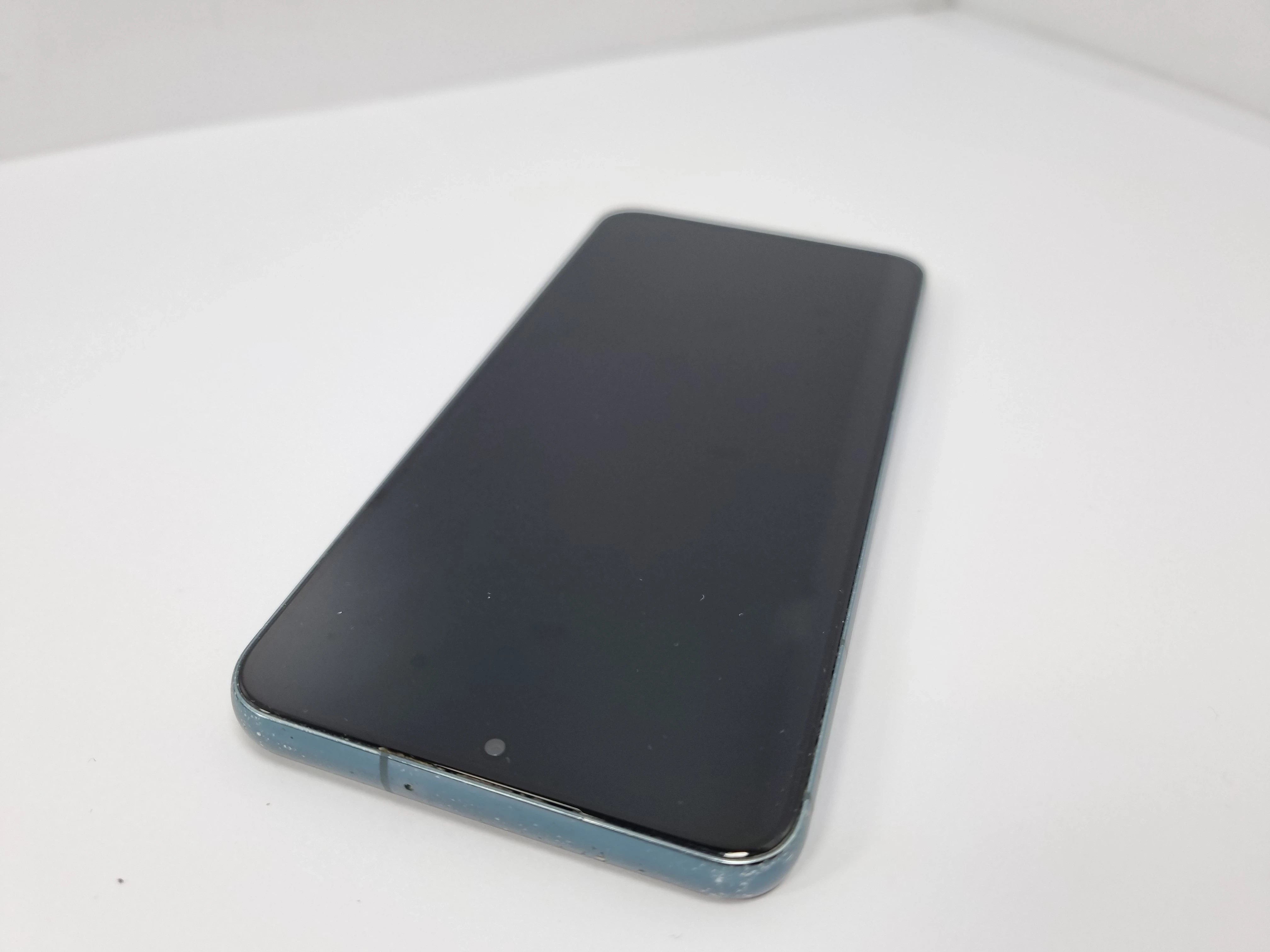 telefon-samsung-galaxy-s22-128gb-przekatna-ekranu-610