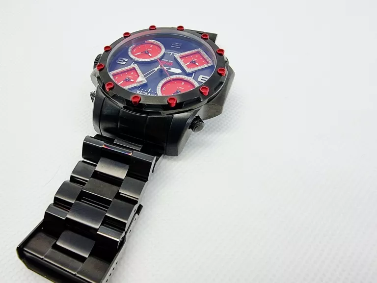 zegarek-invicta-shaq-men-ksztalt-koperty-129223-1778595