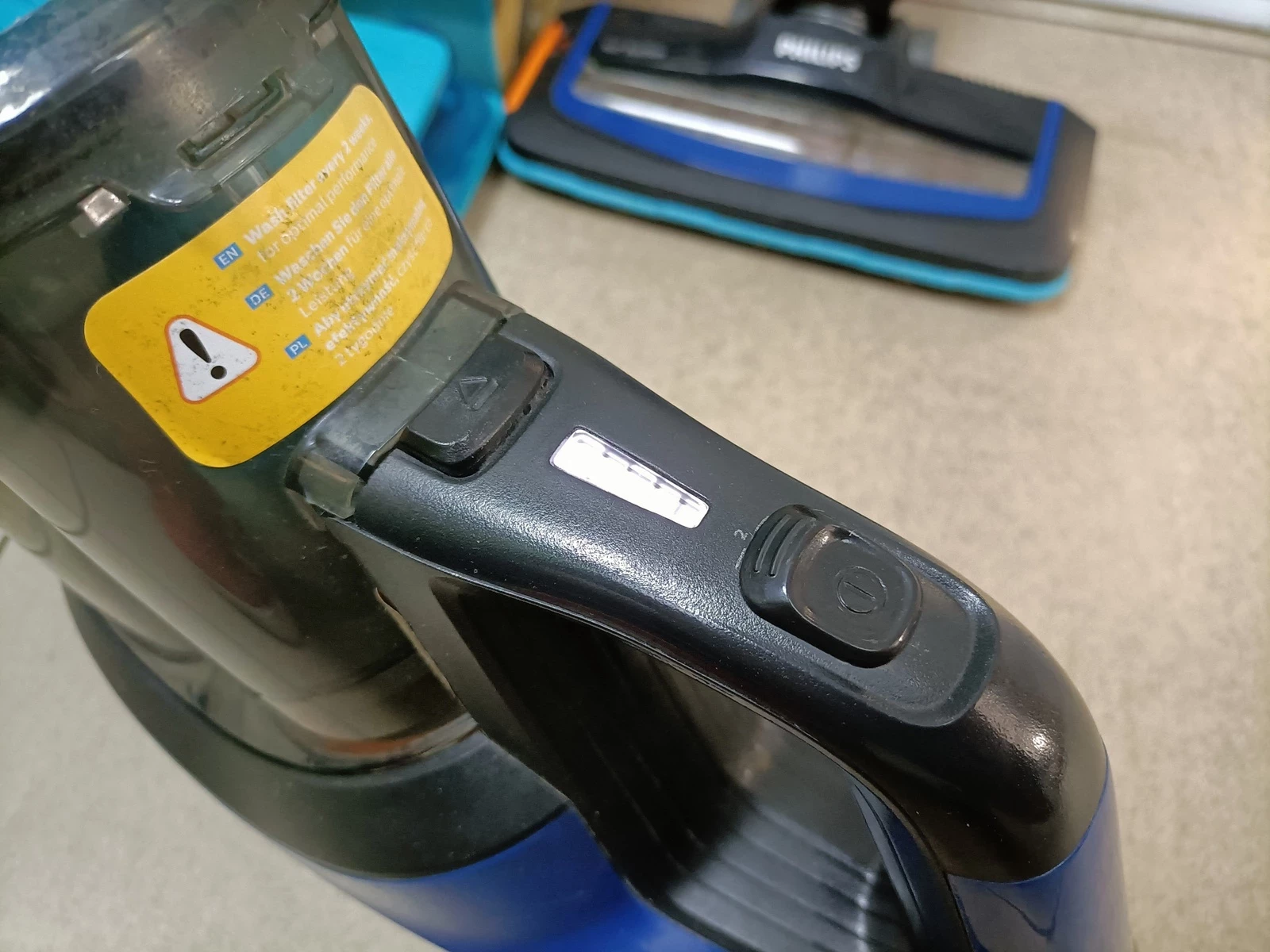 odkurzacz-pionowy-philips-fc6718-aqua-ean-gtin-8710103978398