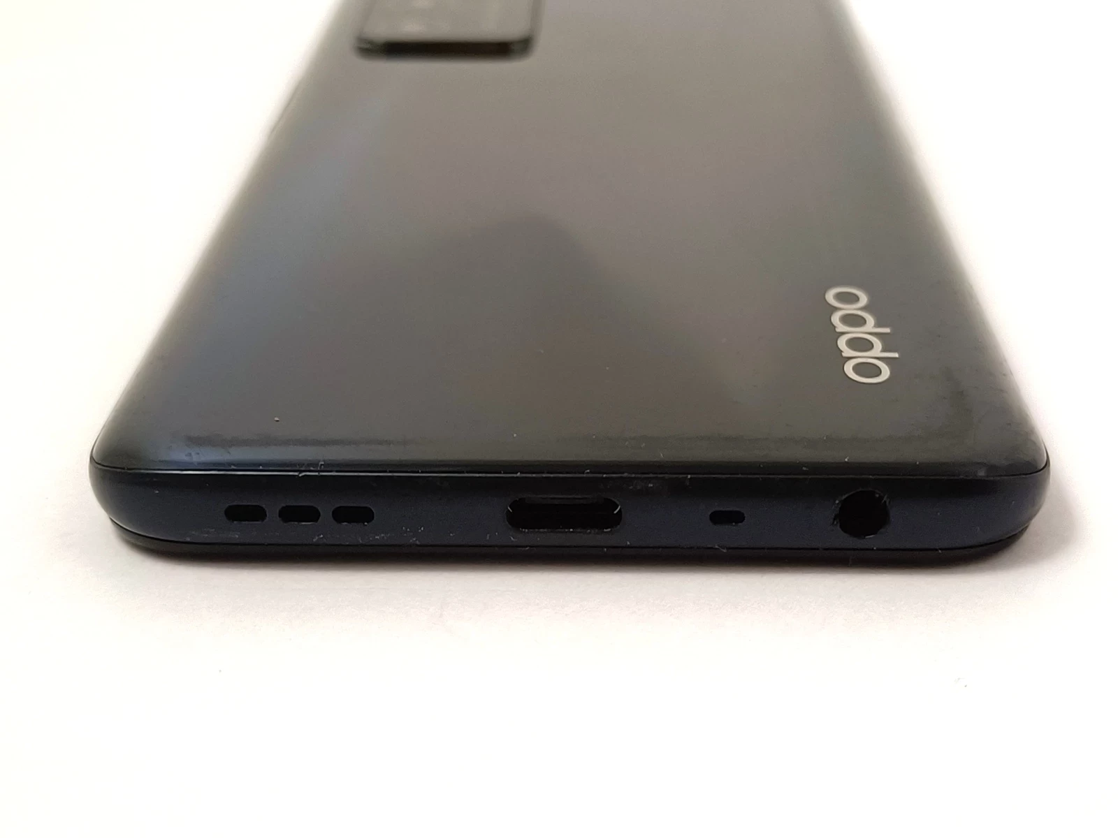 telefon-oppo-a16-32gb-przekatna-ekranu-652