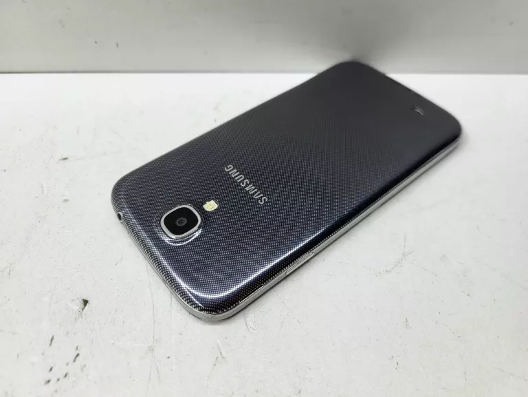 samsung-galaxy-s4-rozbity-czytaj-opis-pojemnosc-akumulatora-1900