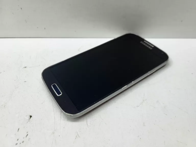 samsung-galaxy-s4-rozbity-czytaj-opis-kod-producenta-gt-i9195