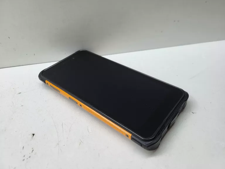 hammer-iron-4-stan-11323-2