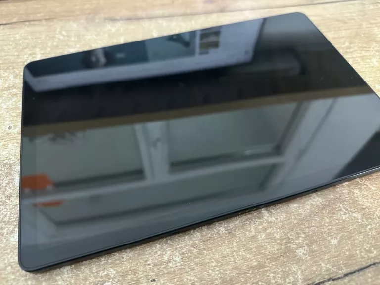samsung-tab-a9-5g-karton-przekatna-ekranu-1100
