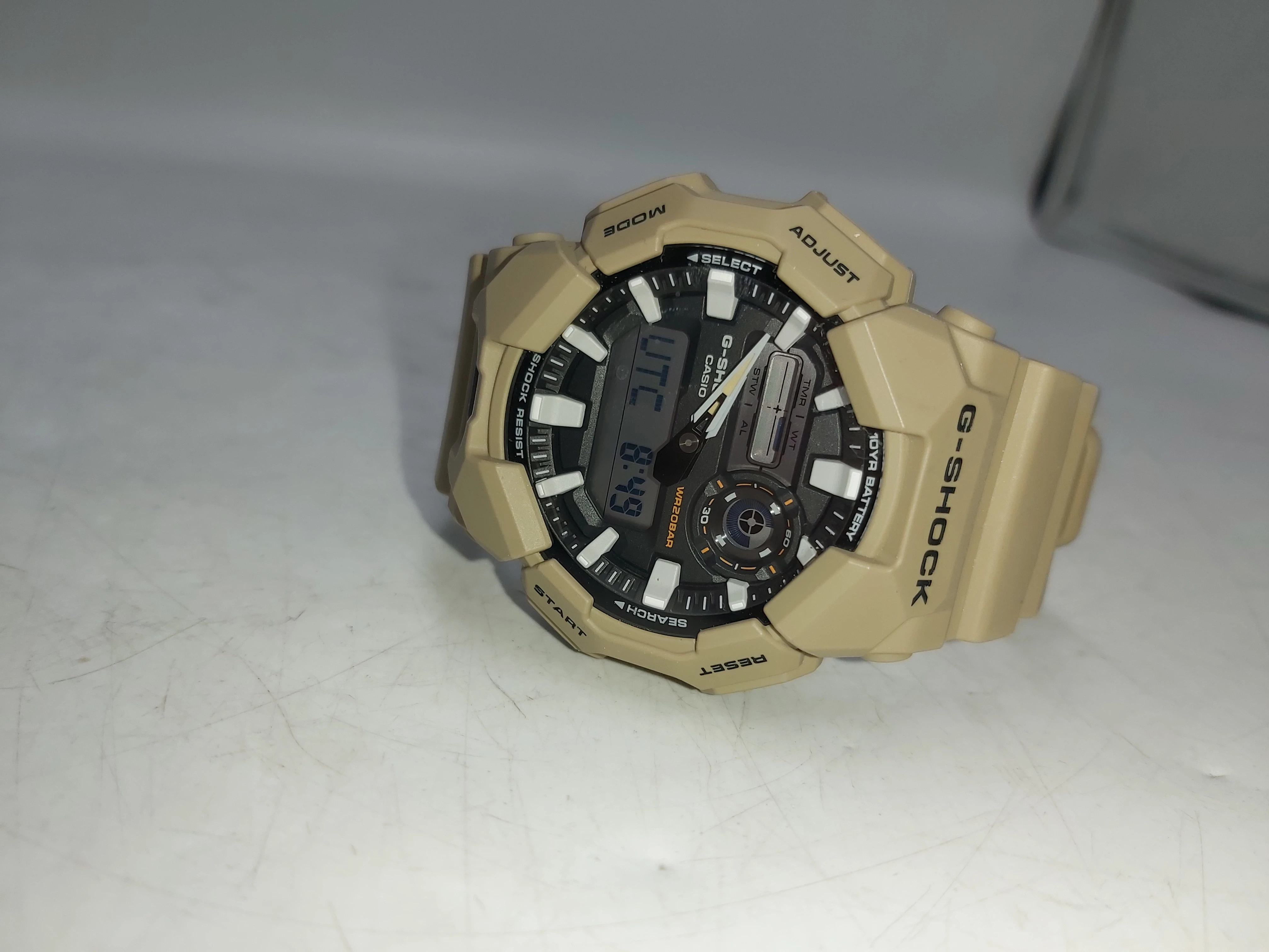 zegarek-casio-g-shock-ga-010-material-paska-129219-3