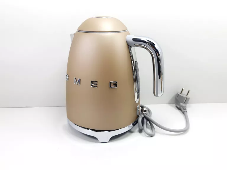 czajnik-elektryczny-smeg-klf03chmeu-szampanski-matowy-ean-gtin-8017709290870