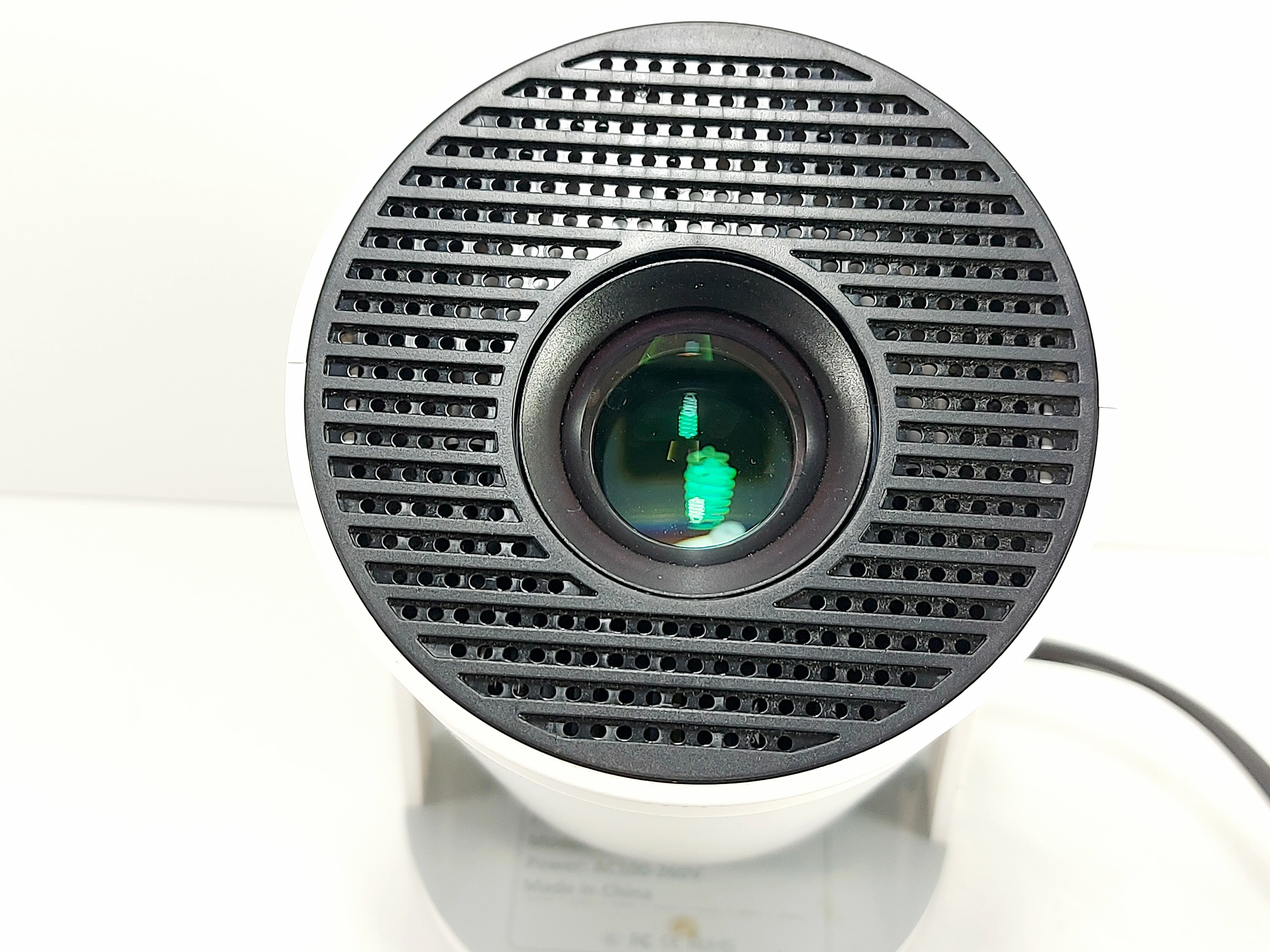 projektor-led-hy300-pro-stan-11323-2