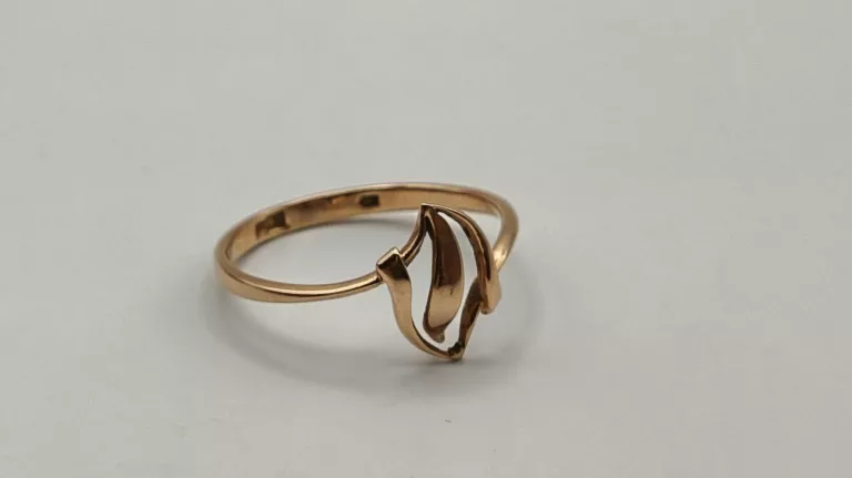 zloty-pierscionek-129g-p-585-r-16-kamien-17088-4194304