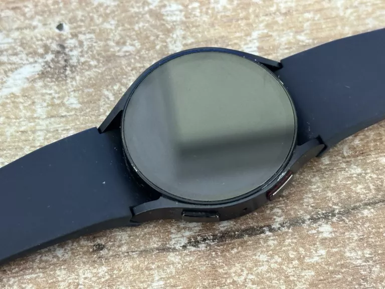 smartwatch-samsung-watch-6-40mm-karton-marka-248811-951414