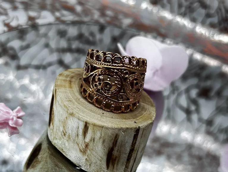 piekny-zloty-pierscionek-waga-510