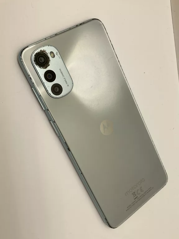 smartfon-motorola-moto-e32s-3-gb-32-gb-4g-lte-srebrny-ean-gtin-840023228308