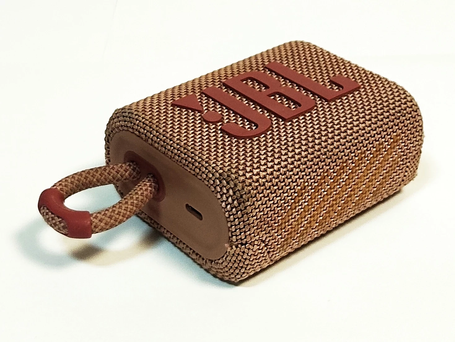 glosnik-jbl-go-3-funkcje-221089-4