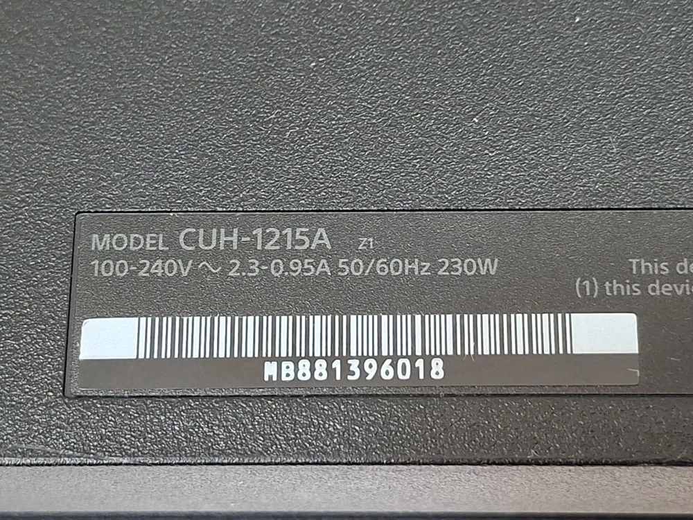 konsola-ps4-cuh-1215a-1-pad-okablowanie-500gb-at-opis-ean-gtin-711719834335