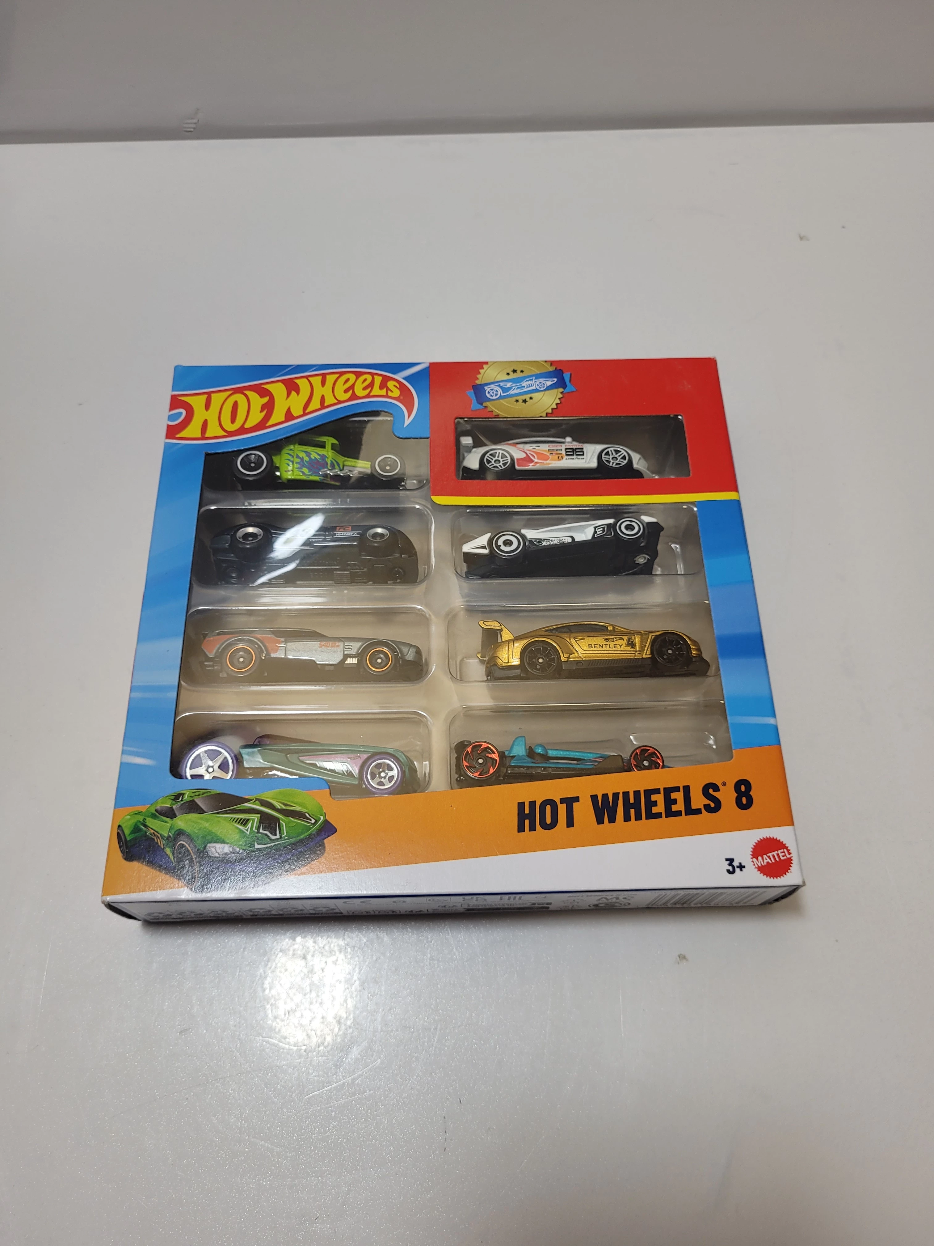 autka-hotwheels-zestaw-5-osiedle-kombatantow-7c-krakow