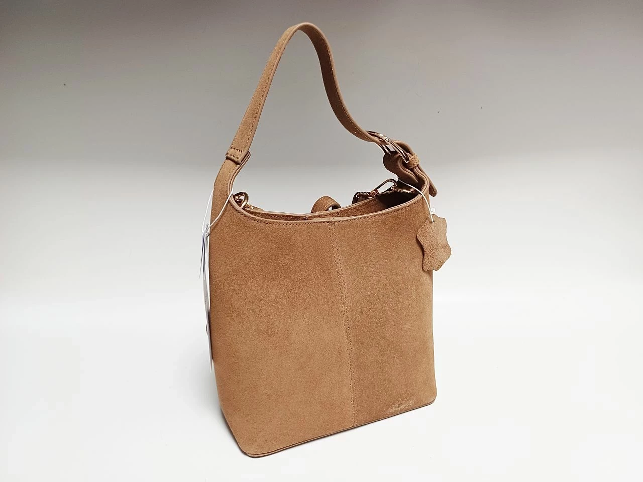 torebka-sinsay-zamsz-brazowa-wielkosc-715-1