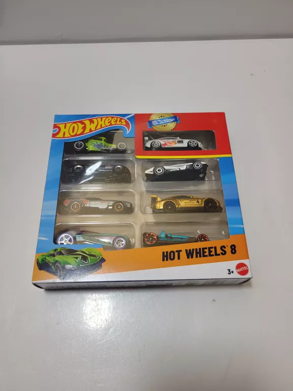 autka-hotwheels-zestaw-5-osiedle-kombatantow-7c-krakow